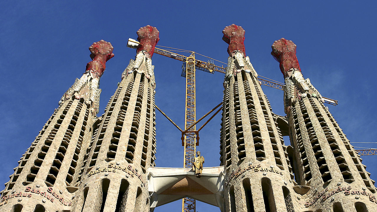 100 Years After Breaking Ground, Gaudi's La Sagrada Familia Enters ...