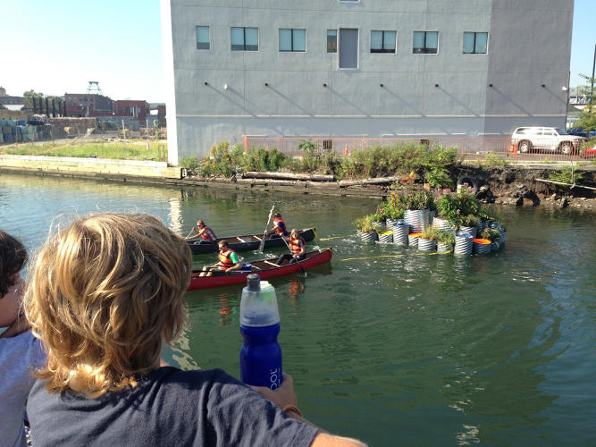 This Floating Island Is Cleaning Up Brooklyn's Insanely Polluted