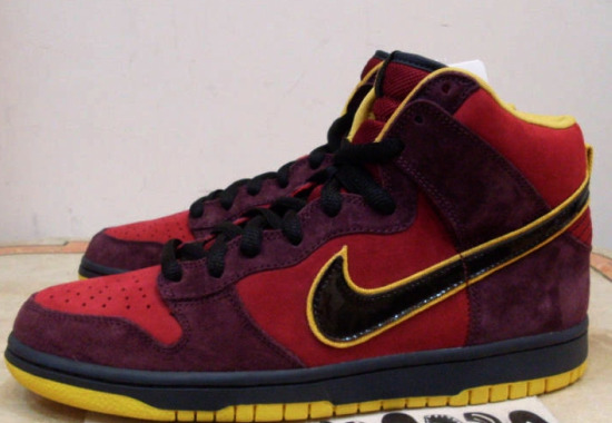 Shoe Business: Nike's Iron Man 2 Dunks vs. Twitter Customs