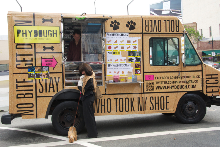 Doggies Who Lunch Get Their Own Stylish Food Truck